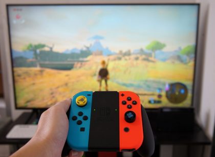 ke vin HuMEdCPM0U unsplash min 420x307 - What to do when you're not playing video games